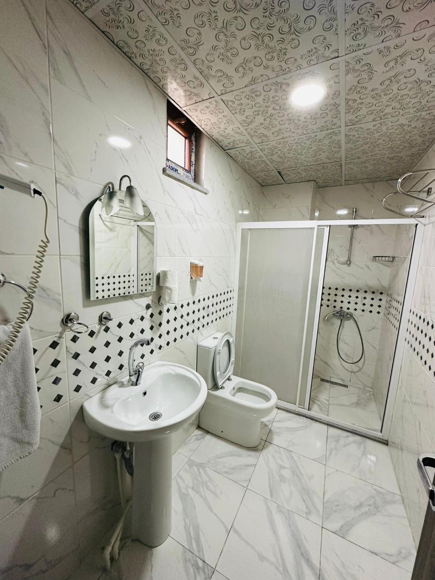 Toprak Hotel Van Kültér fotó